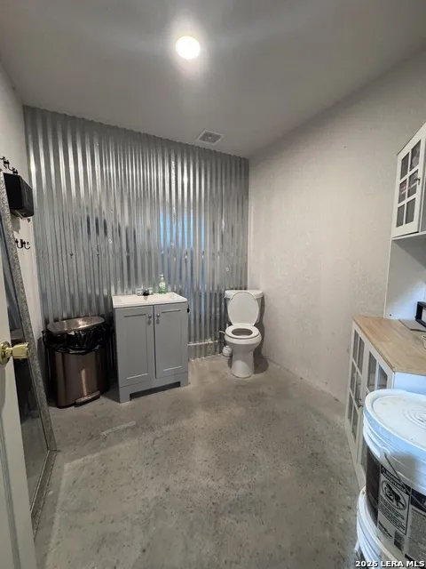 437 Littlehorn #UNIT C Stockdale, TX 78160