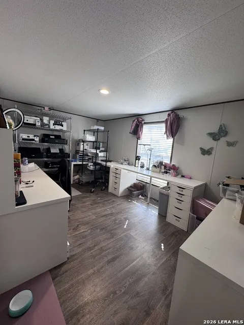 437 Littlehorn #UNIT C Stockdale, TX 78160