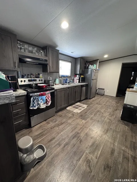 437 Littlehorn #UNIT C Stockdale, TX 78160
