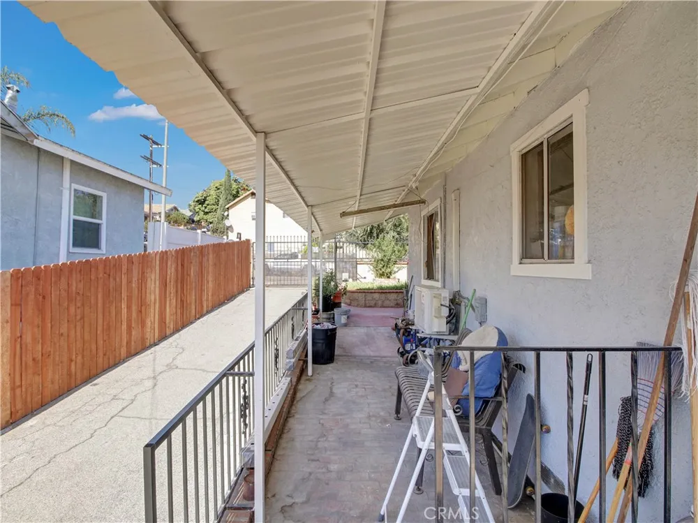 518 S Concord Los Angeles, CA 90063
