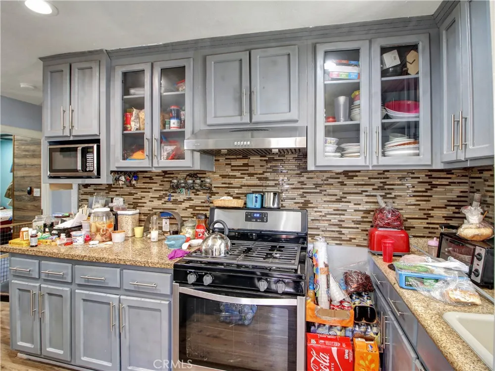 518 S Concord Los Angeles, CA 90063