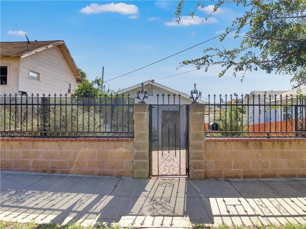 518 S Concord Los Angeles, CA 90063