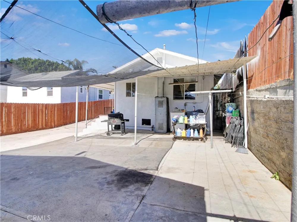 518 S Concord Los Angeles, CA 90063