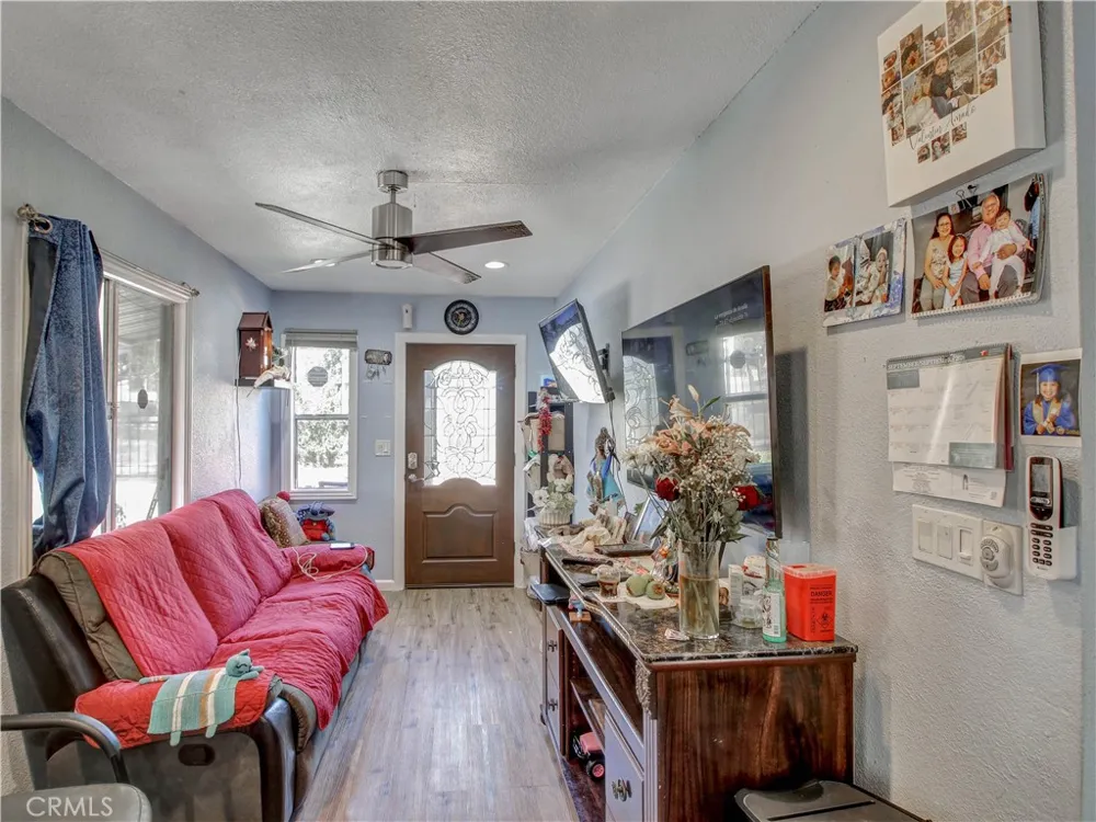 518 S Concord Los Angeles, CA 90063