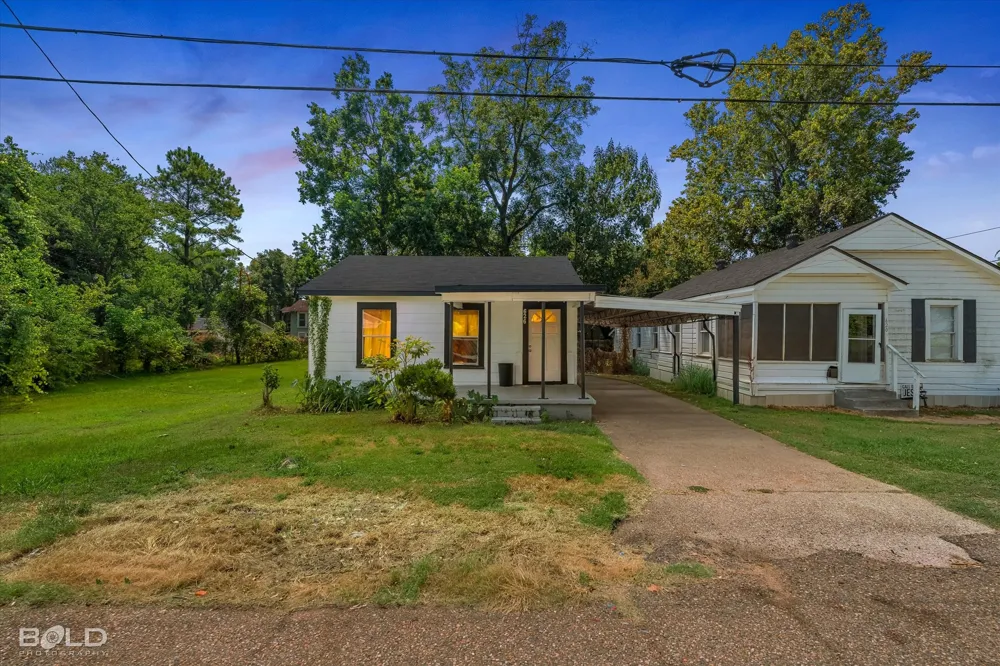 626 Joannes Street Bossier City, LA 71111