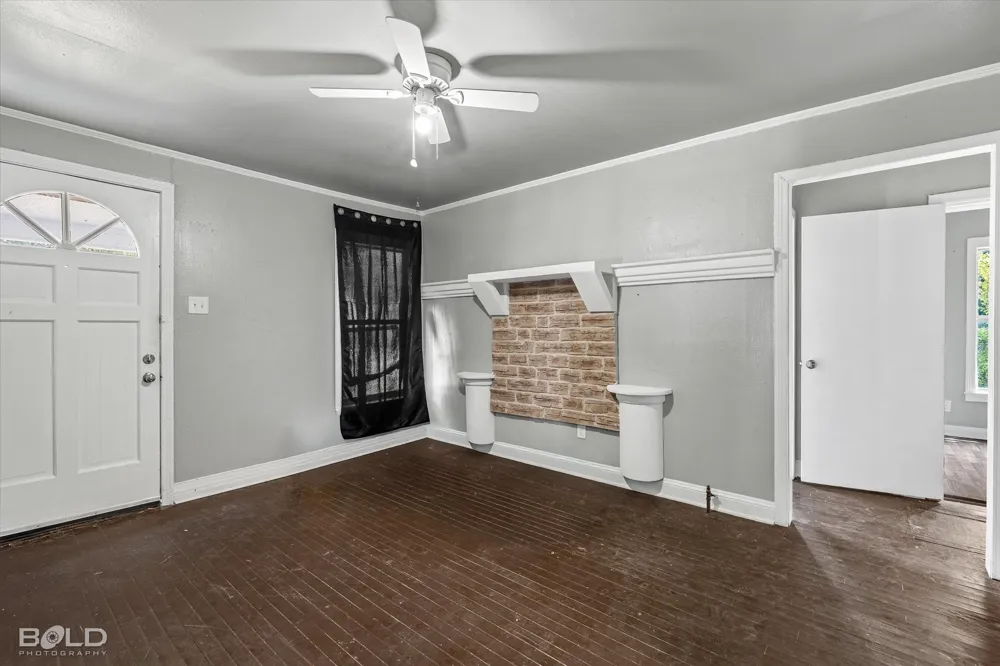 626 Joannes Street Bossier City, LA 71111