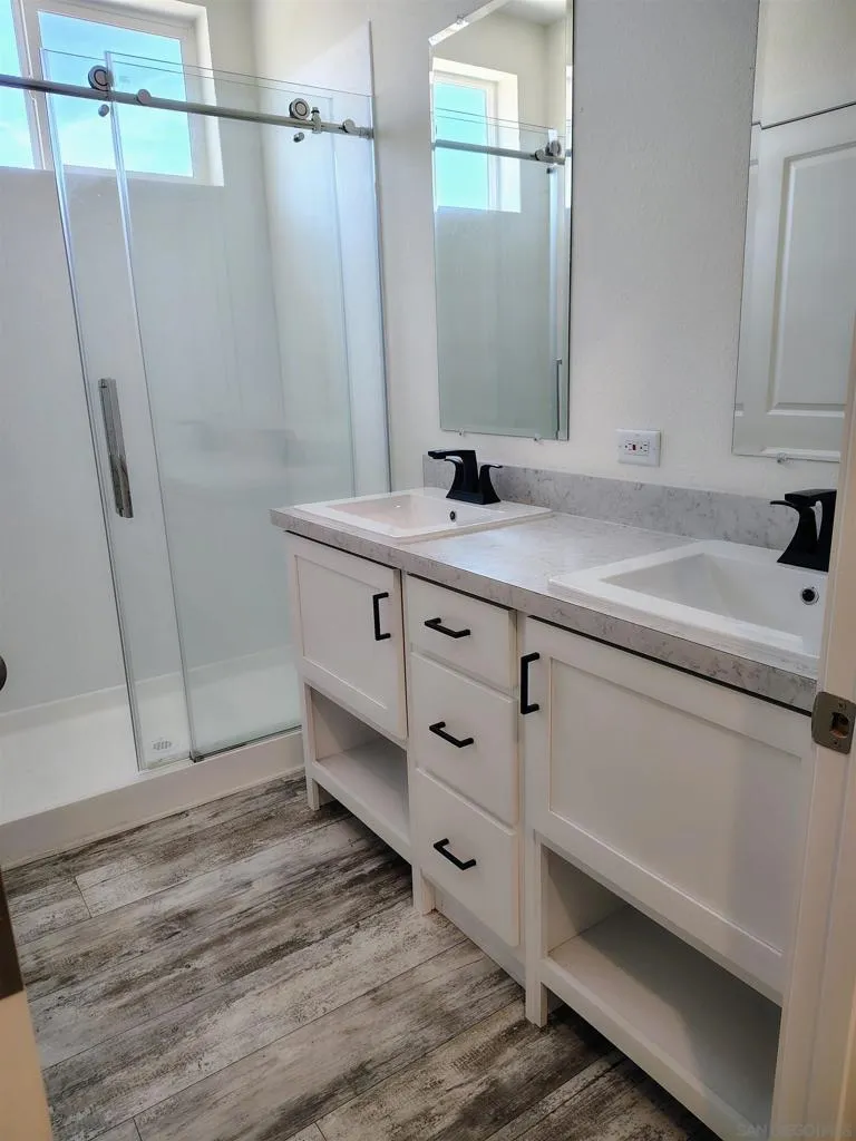 9441 Domer Rd Santee, CA 92071
