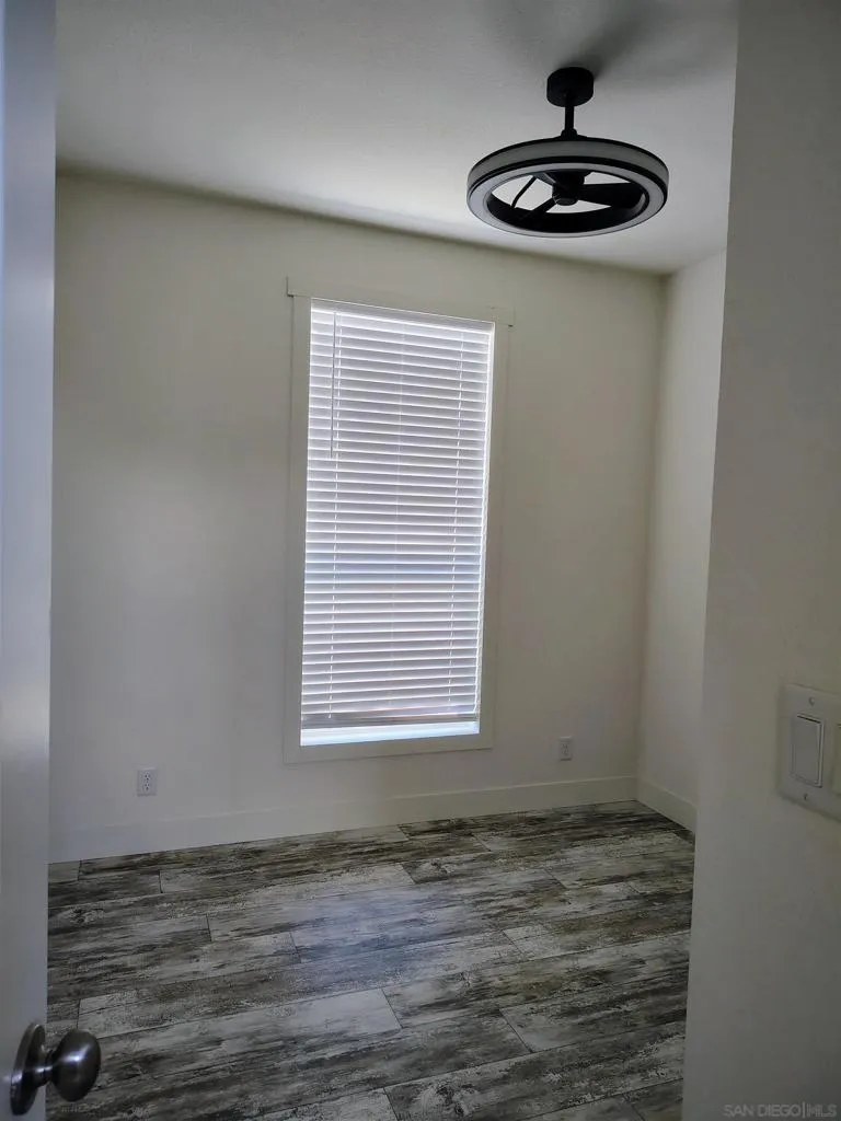 9441 Domer Rd Santee, CA 92071
