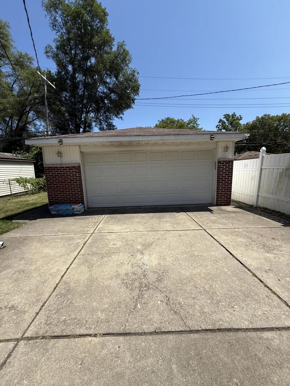 21920 Cloverlawn Street Oak Park, MI 48237