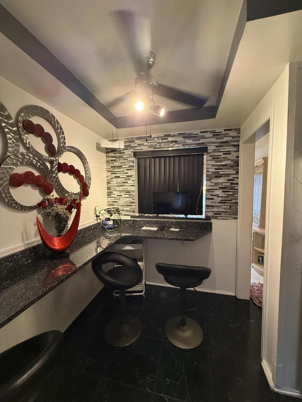 21920 Cloverlawn Street Oak Park, MI 48237