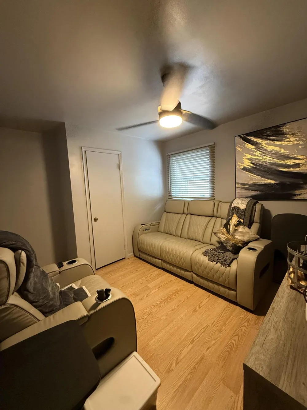 21920 Cloverlawn Street Oak Park, MI 48237