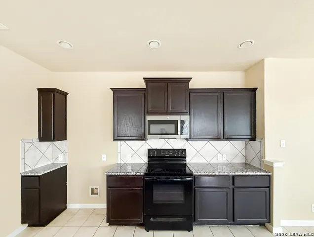 474 CENTINELA ST New Braunfels, TX 78130
