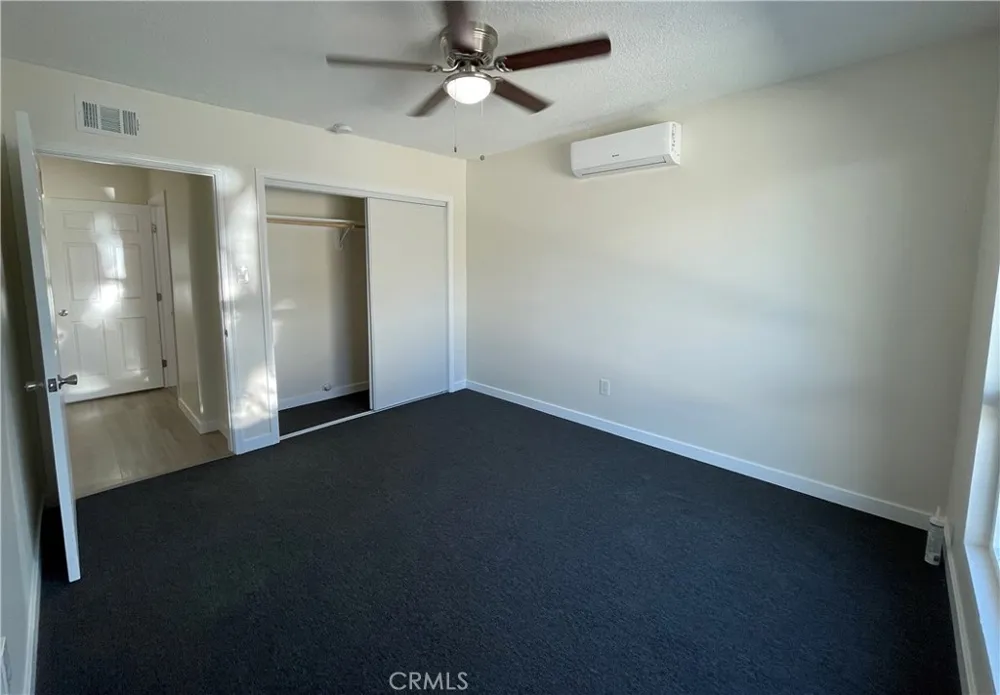 18724 Chase Northridge, CA 91324