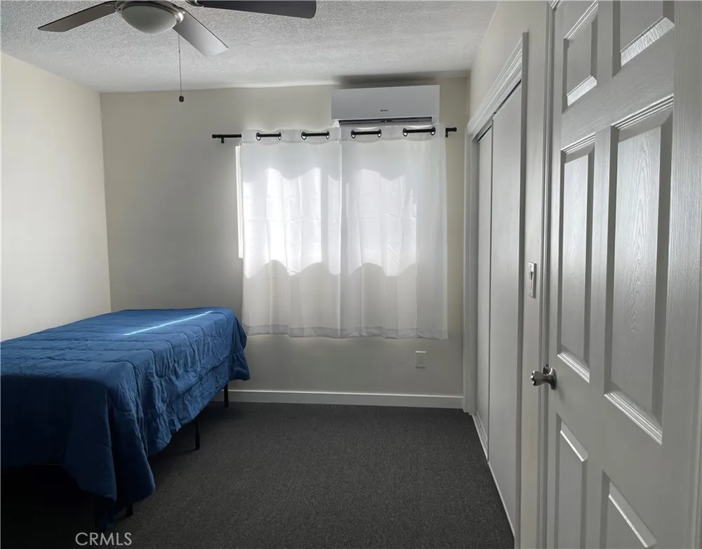 18724 Chase Northridge, CA 91324