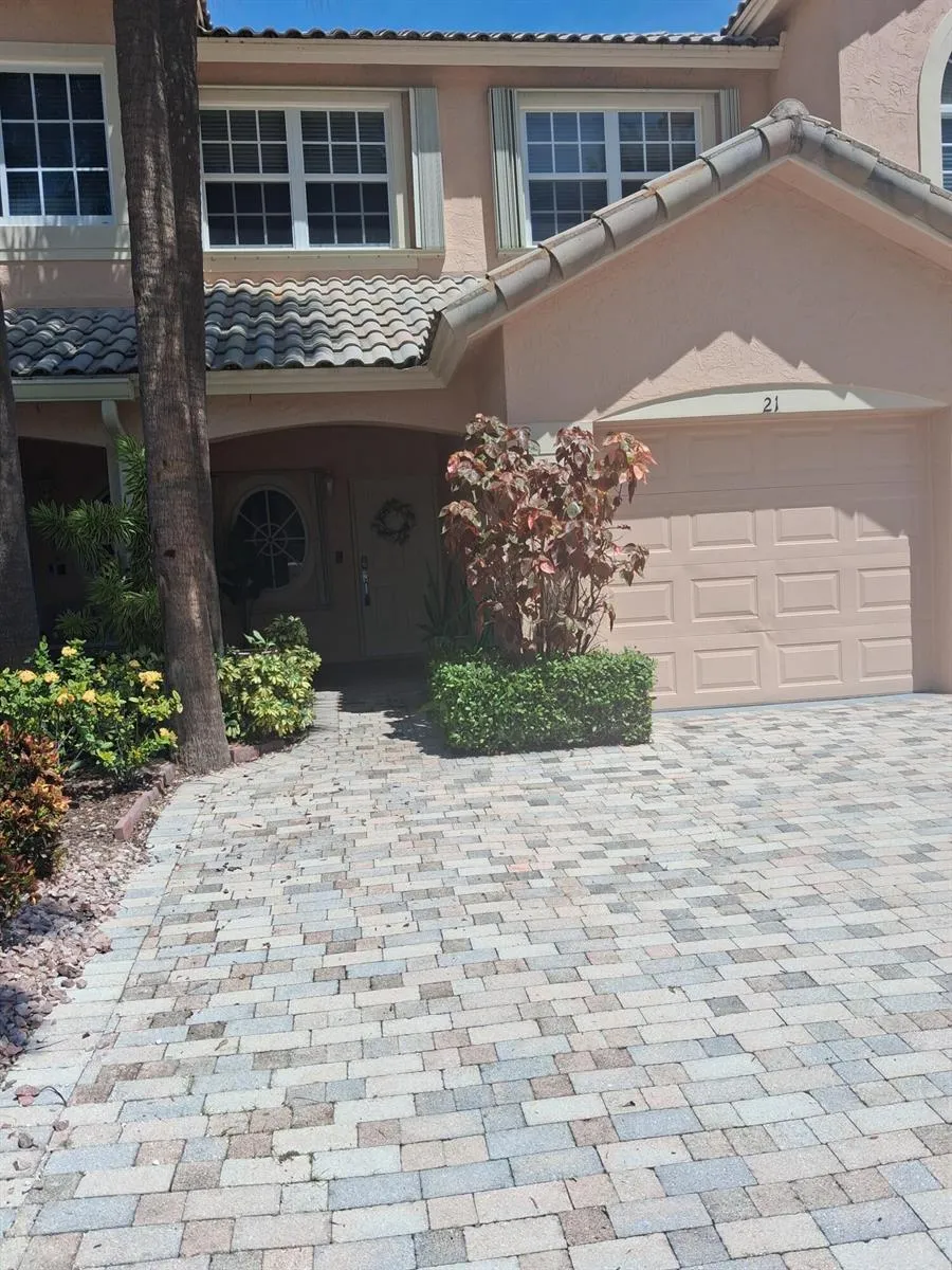 1717 S Ocean Boulevard #21 Pompano Beach, FL 33062
