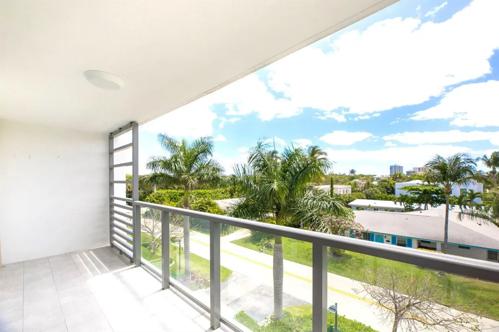 601 Ocean Boulevard 