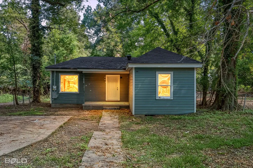3826 Huston Street Shreveport, LA 71109