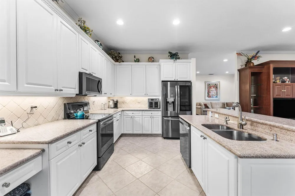 7310 Marbella Echo Drive Delray Beach, FL 33446