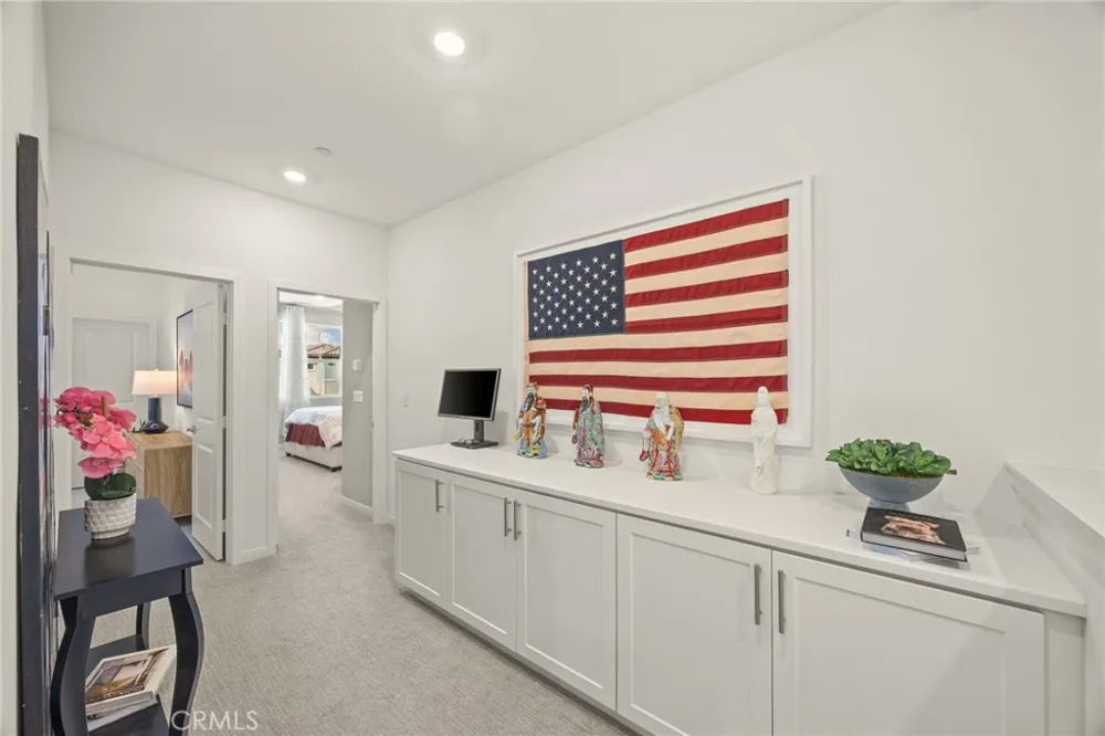 12930 Lassen Drive #103 Eastvale, CA 92880