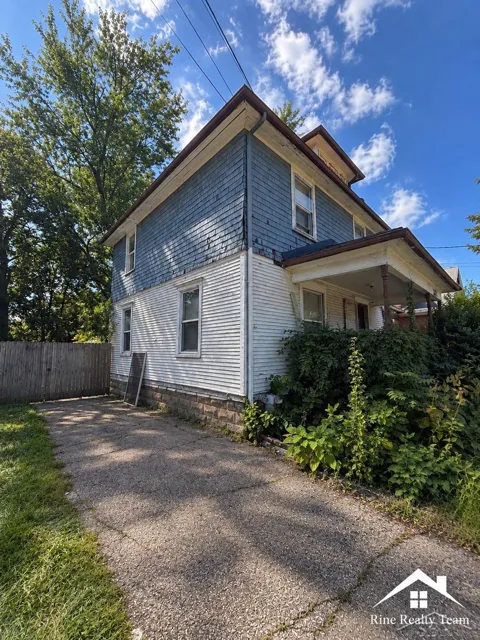 315 W Morrell Street