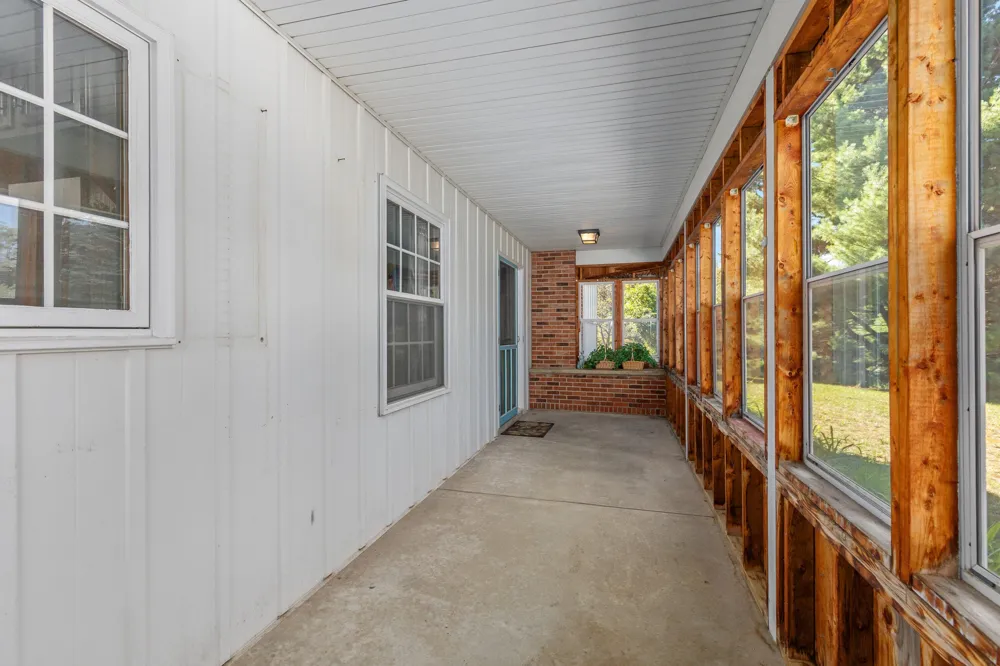 8580 Young Avenue NE Courtland Township, MI 49341
