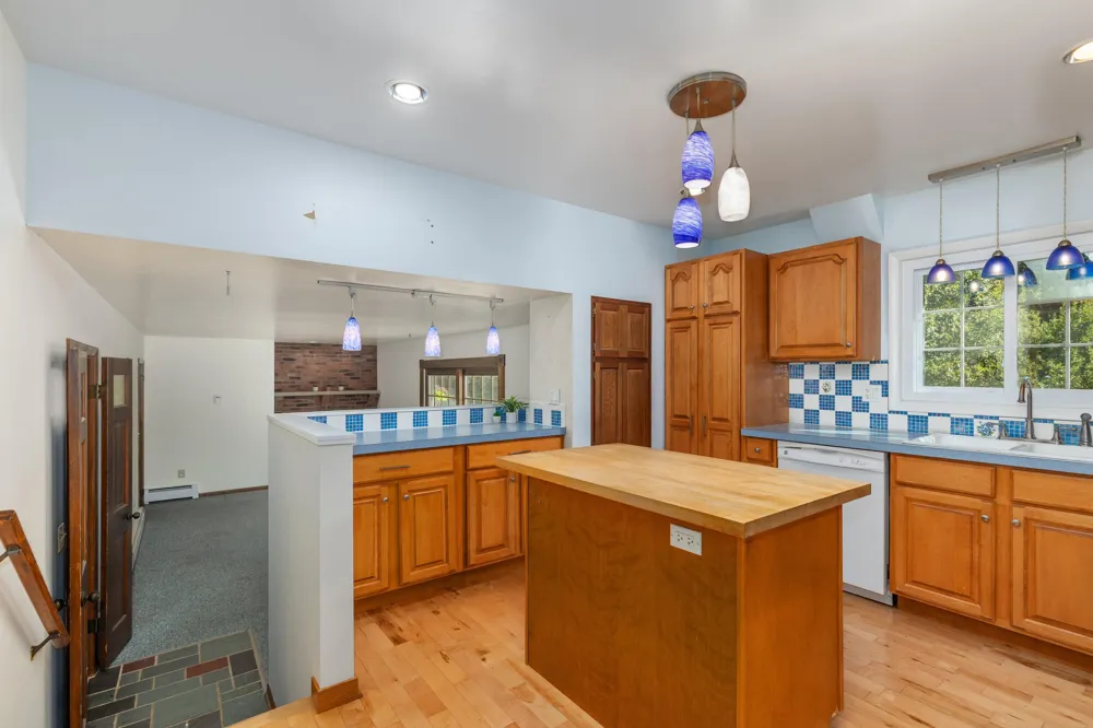 8580 Young Avenue NE Courtland Township, MI 49341