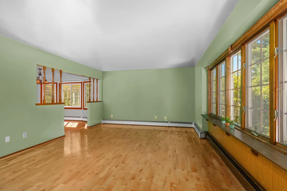 8580 Young Avenue NE Courtland Township, MI 49341