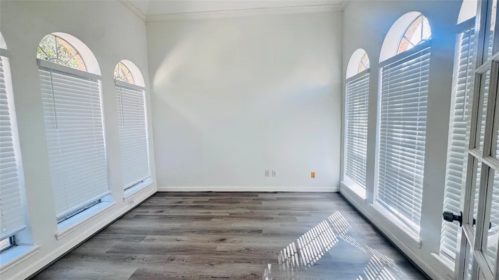 1702 Berkoff Drive Sugar Land, TX 77479