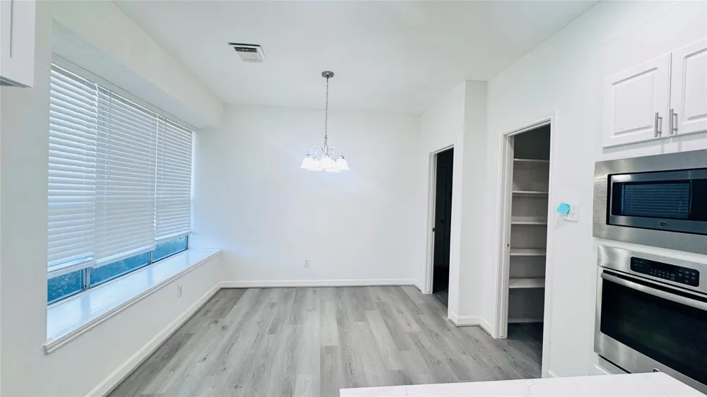 1702 Berkoff Drive Sugar Land, TX 77479