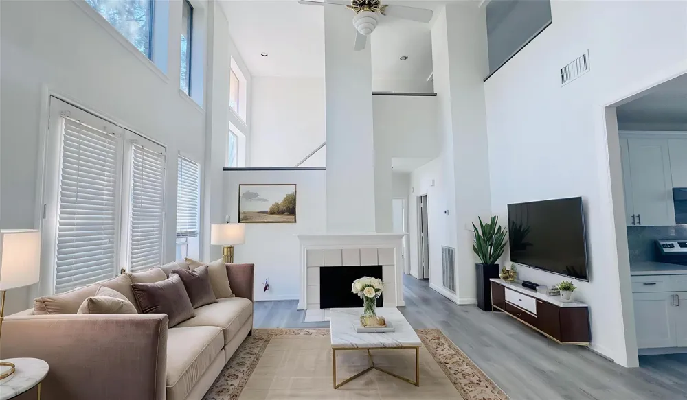 1702 Berkoff Drive Sugar Land, TX 77479