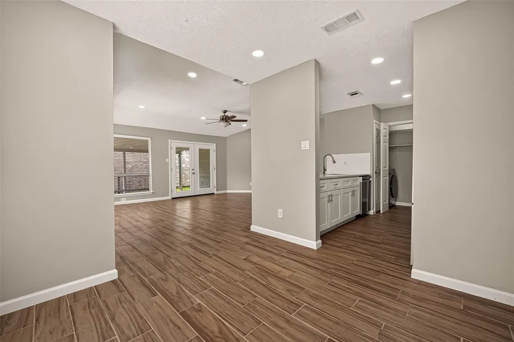 10914 Berry Tree Drive Houston, TX 77064