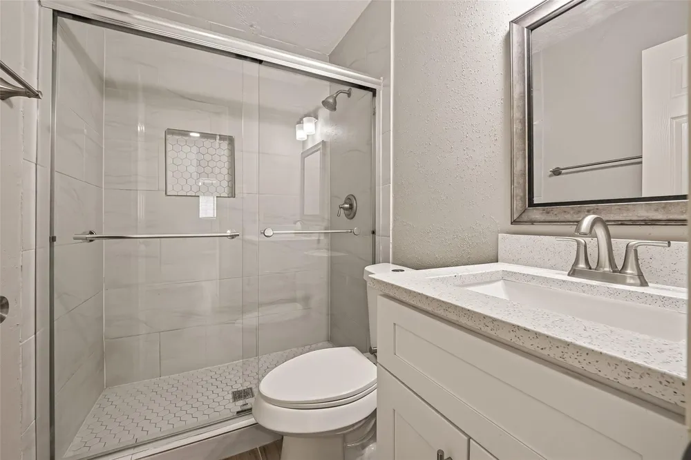 10914 Berry Tree Drive Houston, TX 77064
