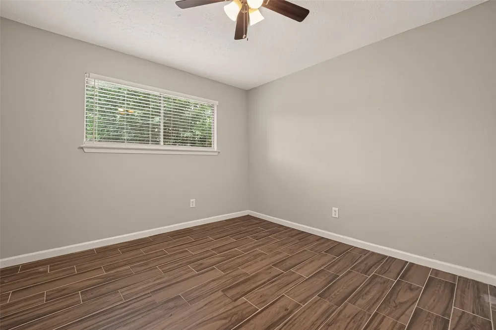 10914 Berry Tree Drive Houston, TX 77064