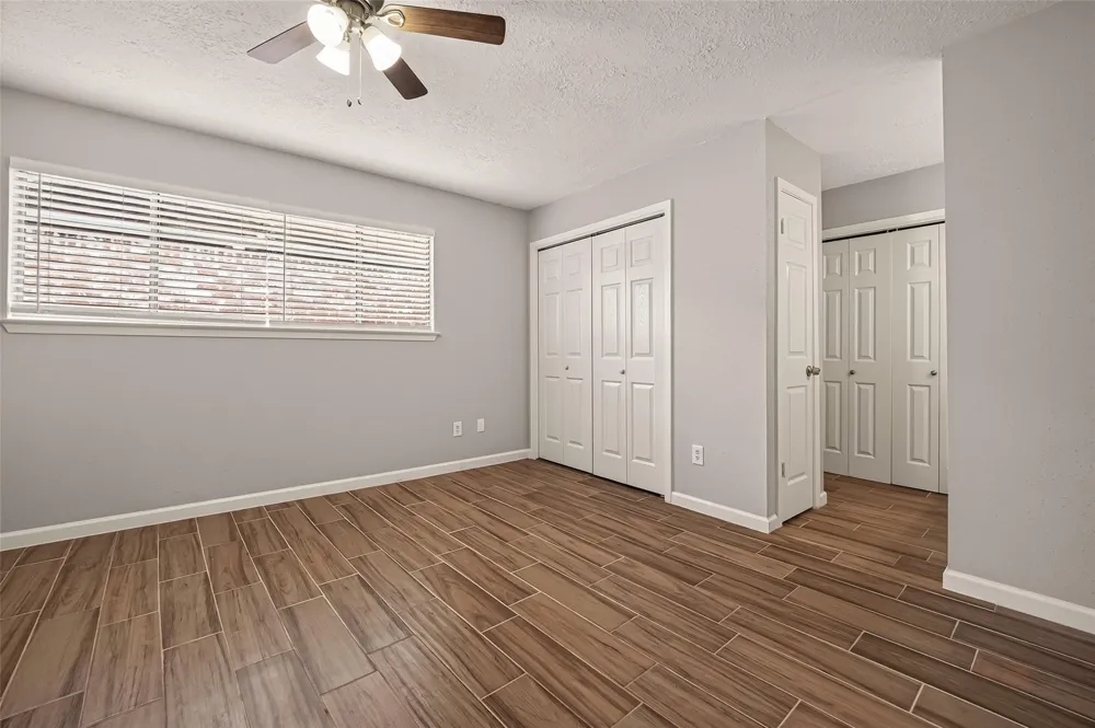 10914 Berry Tree Drive Houston, TX 77064