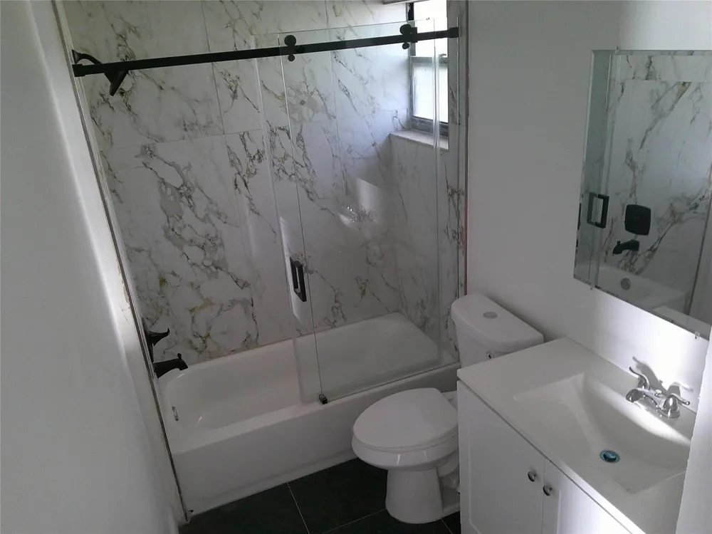 3810 SW 52nd Avenue #3810 Hollywood, FL 33023