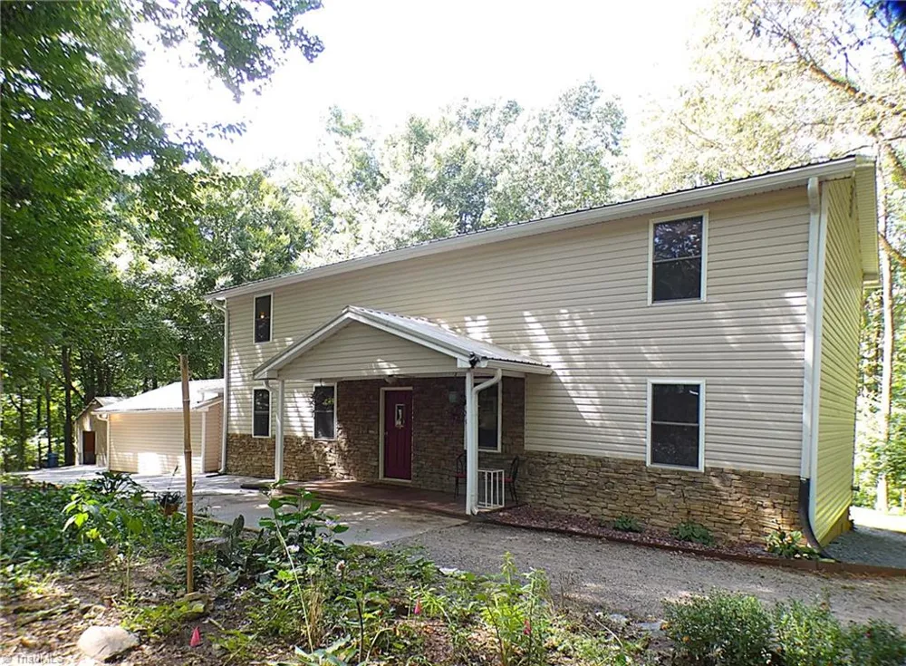 191 Holy Cross Church Road Mocksville, NC 27028