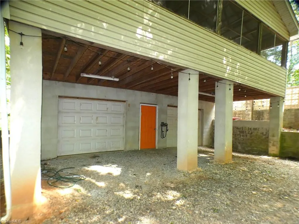 191 Holy Cross Church Road Mocksville, NC 27028
