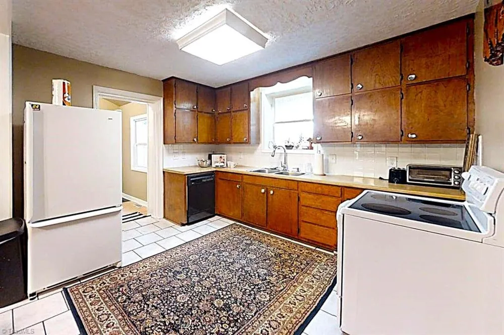 191 Holy Cross Church Road Mocksville, NC 27028