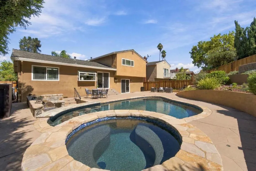 904 Foothill Drive San Jose, CA 95123