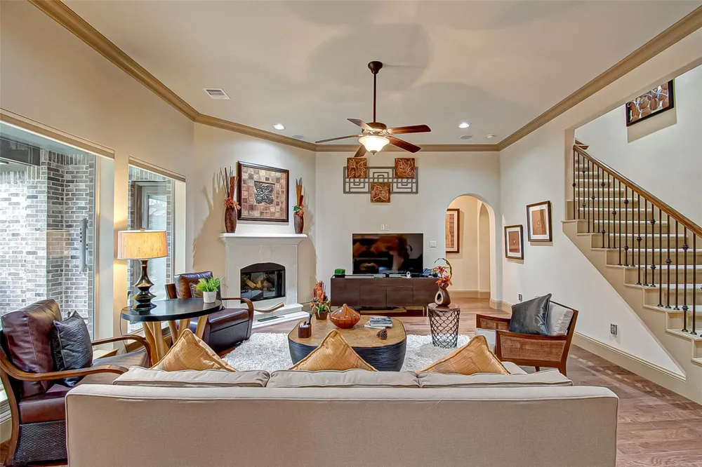 7 Shearling Court Spring, TX 77389