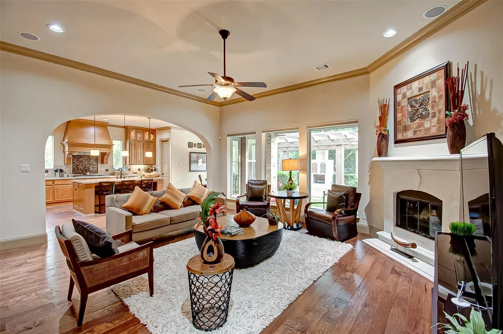 7 Shearling Court Spring, TX 77389
