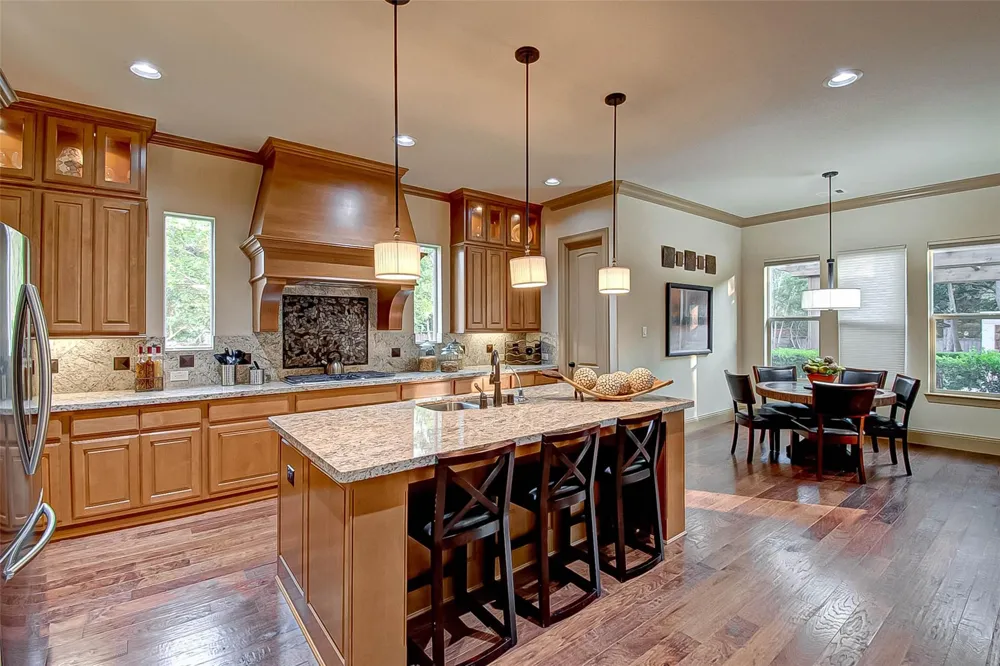 7 Shearling Court Spring, TX 77389