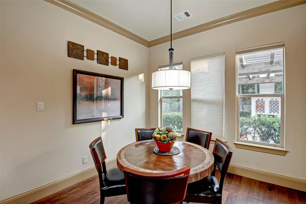 7 Shearling Court Spring, TX 77389
