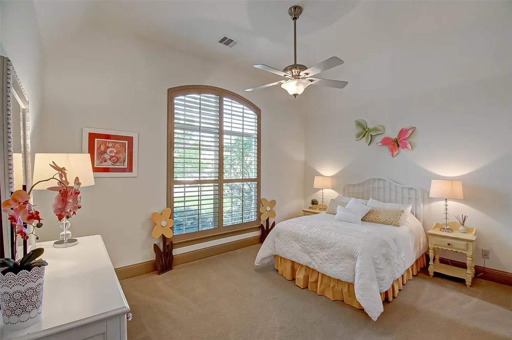 7 Shearling Court Spring, TX 77389