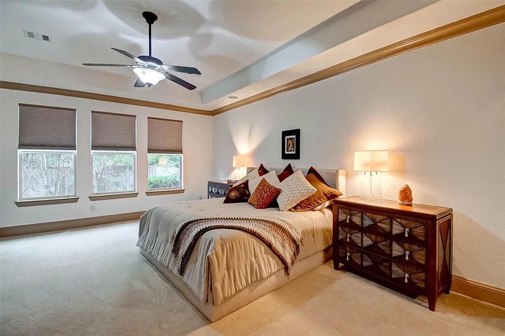 7 Shearling Court Spring, TX 77389