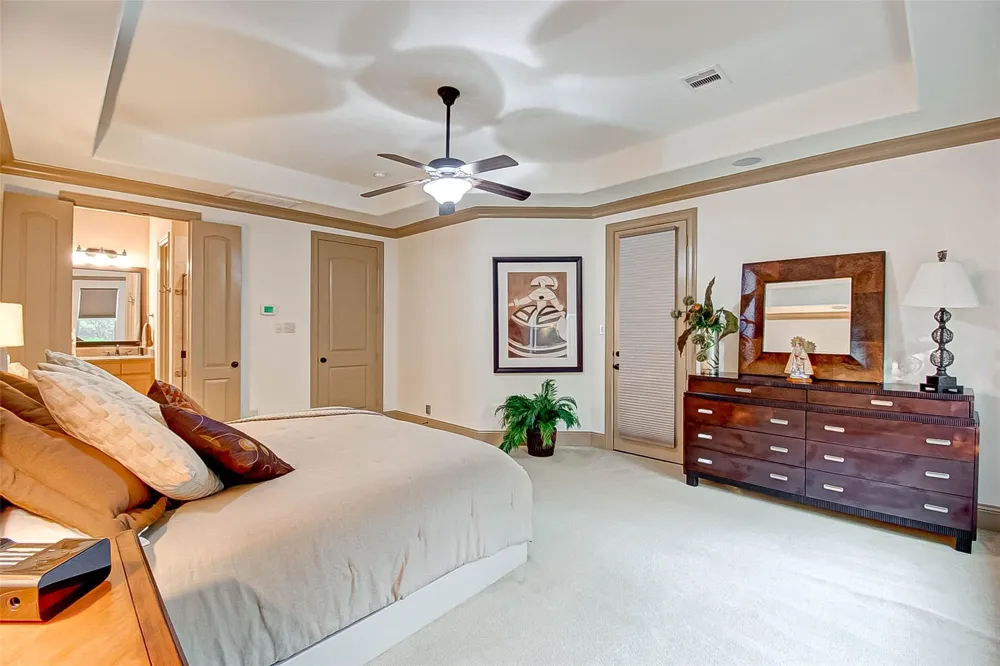 7 Shearling Court Spring, TX 77389