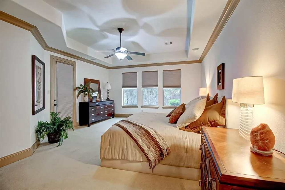 7 Shearling Court Spring, TX 77389