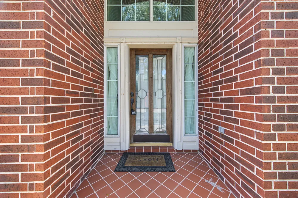 2422 Lansing Circle Pearland, TX 77584