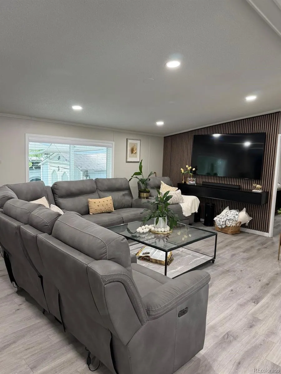 9400 Elm Court Federal Heights, CO 80260