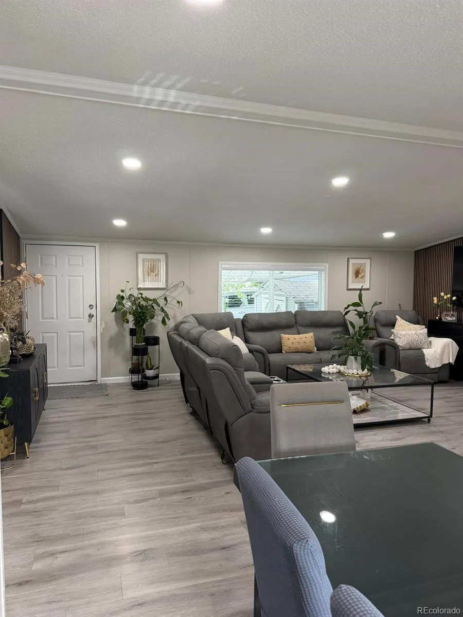9400 Elm Court Federal Heights, CO 80260